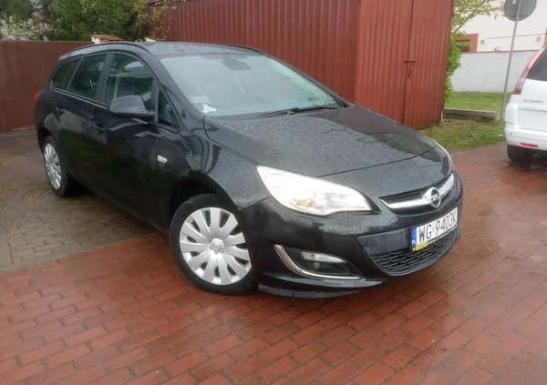 Opel Astra cena 25900 przebieg: 69000, rok produkcji 2013 z Lubliniec małe 37